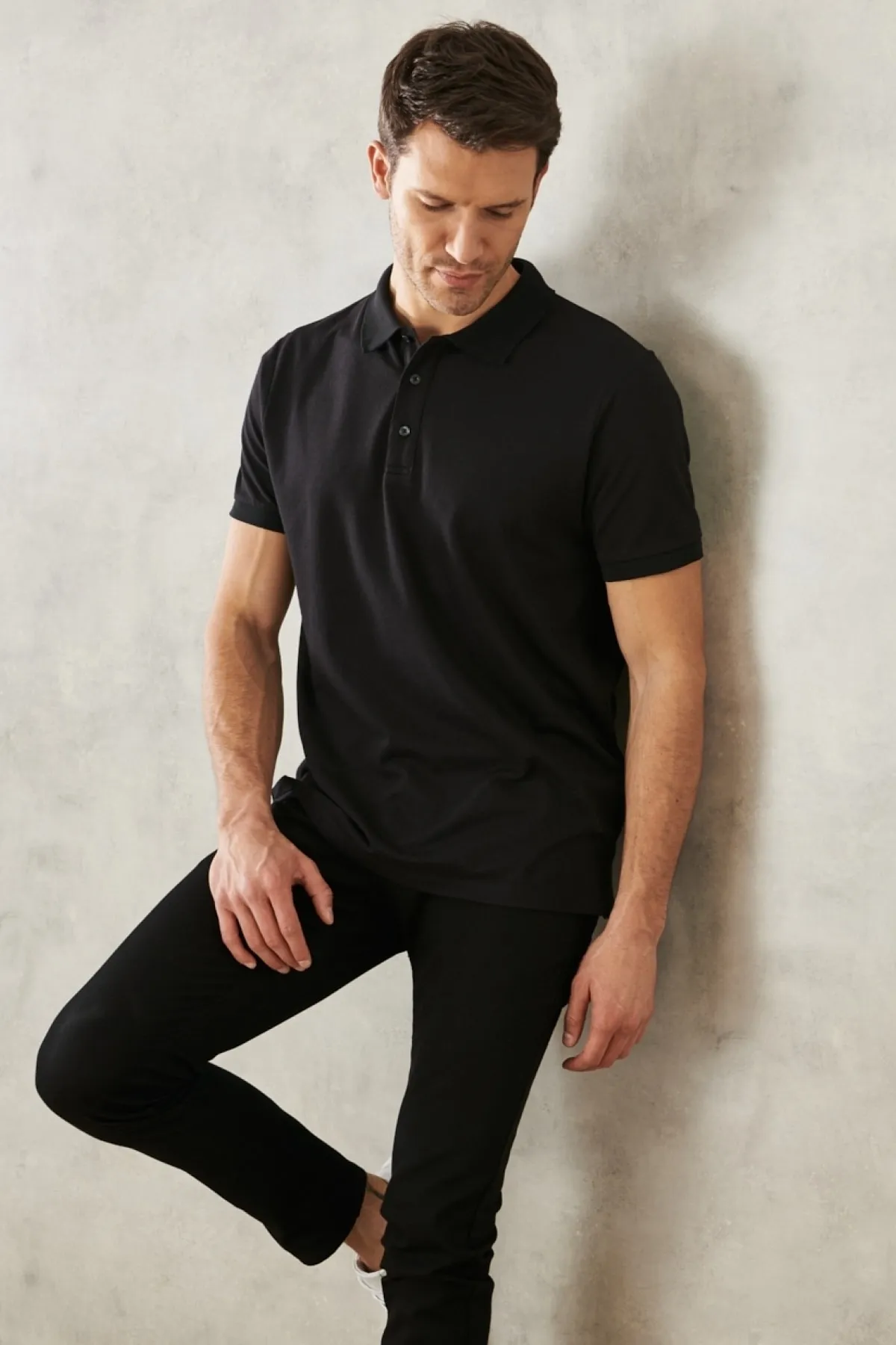 Erkek Çekmeyen Kıvrılmaz Polo Yaka T-shirt